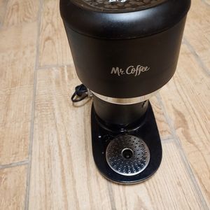 MR coffee hot or iced cup at a time brewer